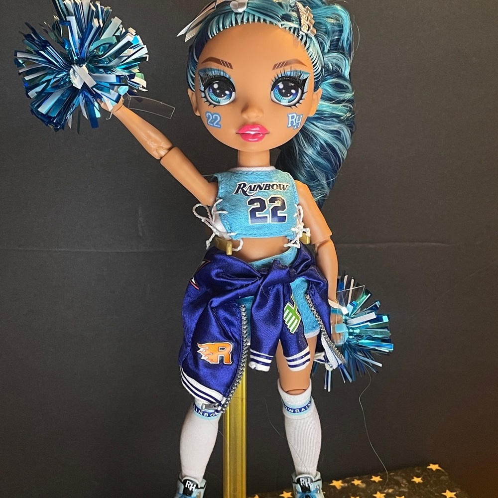 Rainbow High Cheerleader Doll with Blue Outfit